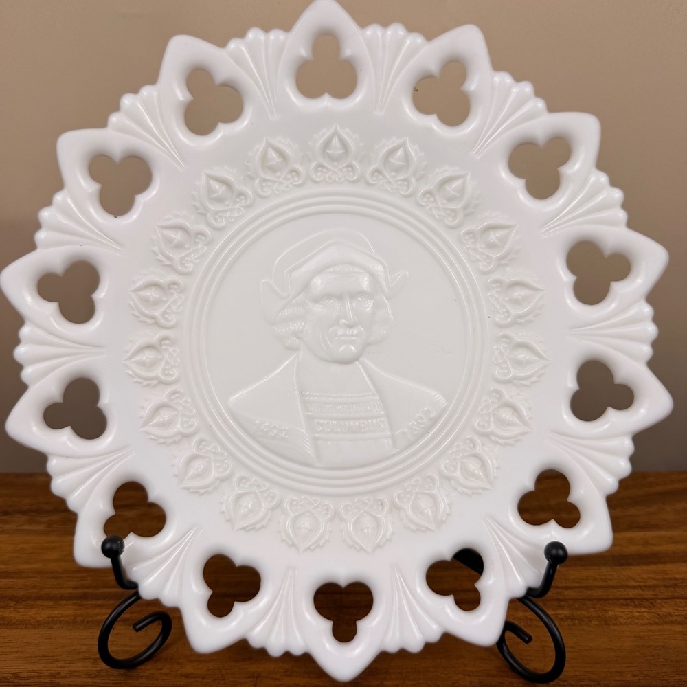 Westmoreland Milk Glass Christopher Columbus 1492-1892 Heart Lattice Plate 9.5"